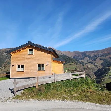 Alpine Hut In Hiking Area With Sauna Ferienhaus
